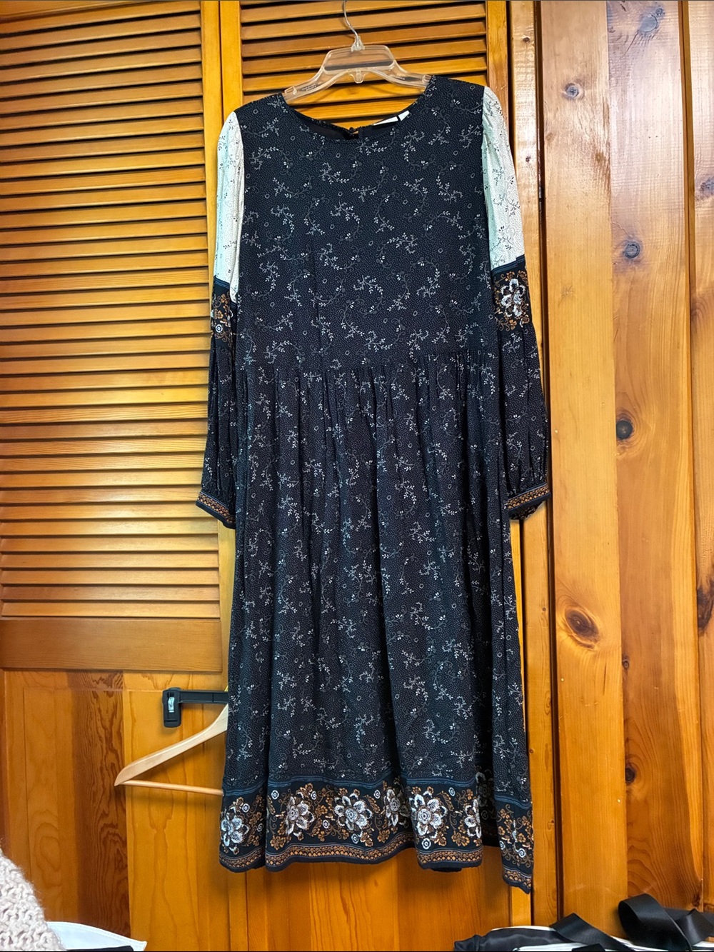 hinge Black Floral Long-Sleeve Maxi Dress with Cream Sleeve Panels length 44”
